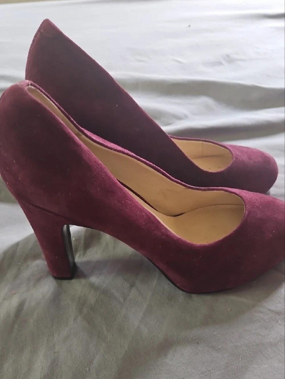 Nine West Burgundy Suede Round-Toe Pumps